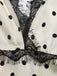 Robe à Pois Satin Dentelle Col V Beige Années 1930 7
