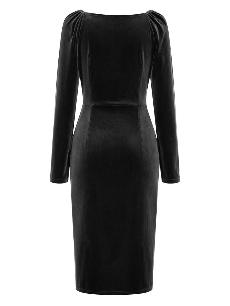 Robe moulante en velours à col drapé et taille drapée froncée Années 1960 - 5