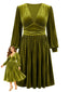 [Grande taille] Robe verte velours uni col V années 50
