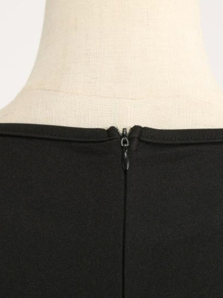 Robe d’Halloween à col rond, ceinture et imprimé citrouilles, étoiles et chauves-souris Années 1950 - 4