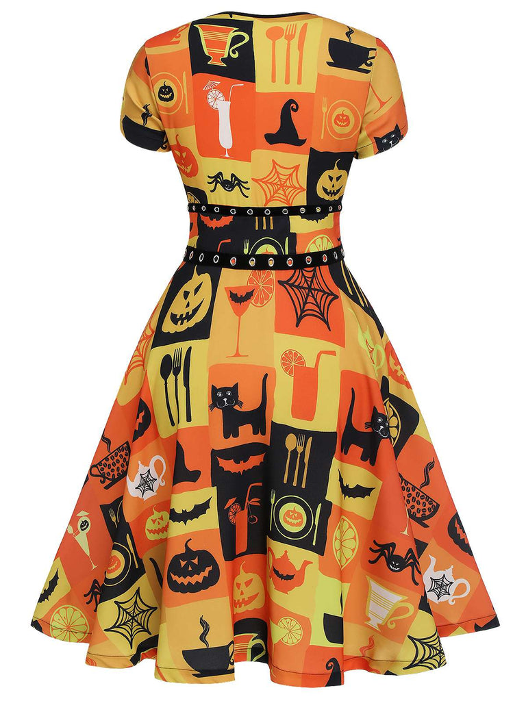 Robe col reine à lacets pour Halloween des années 1950