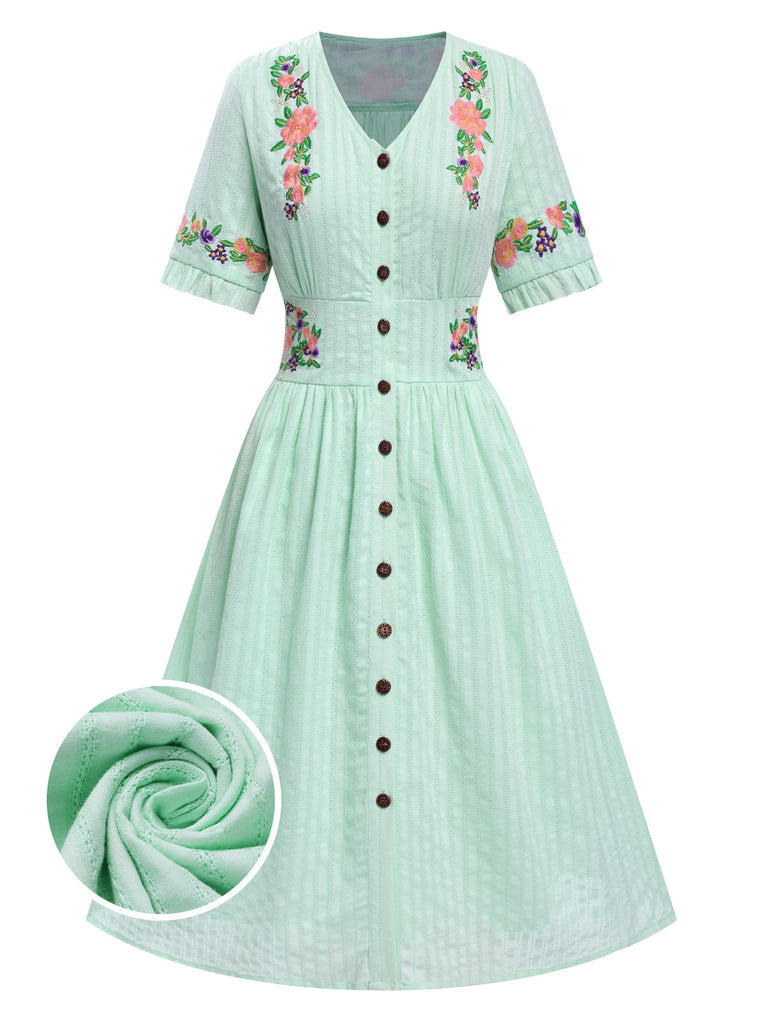 Robe fleurie brodée en coton noire à col en V des années 40