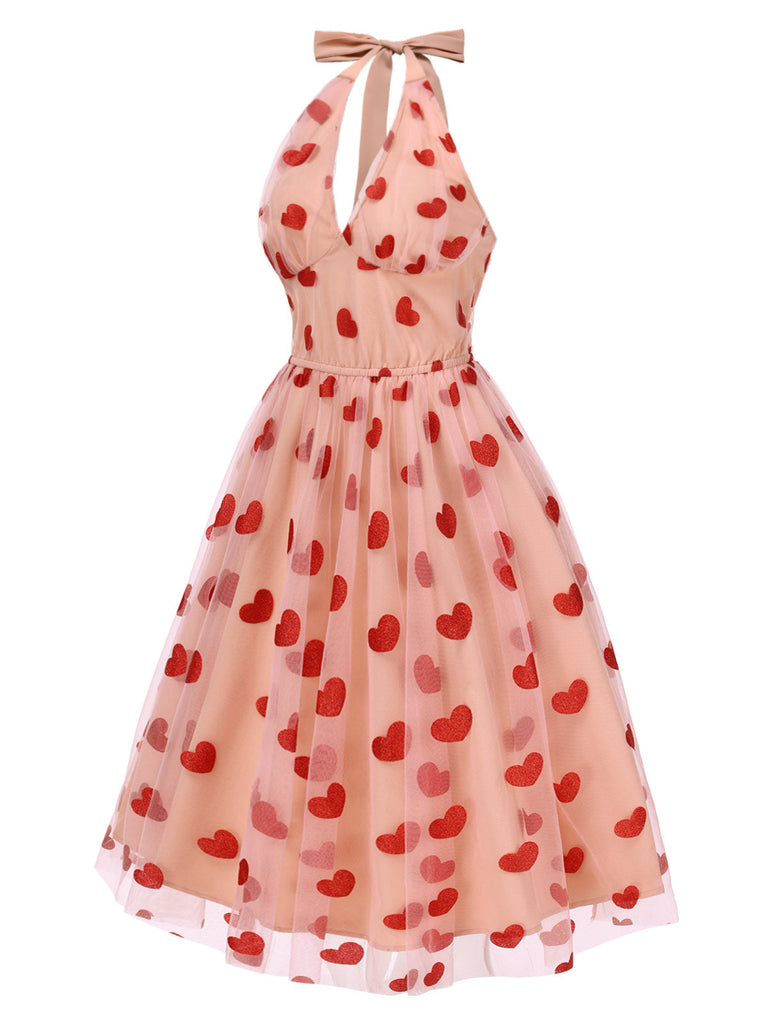 Robe en maille cœur rose à col licou des années 1950