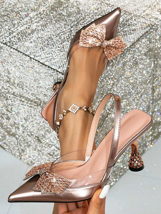 Escarpins à bride arrière avec nœud en strass vintage
