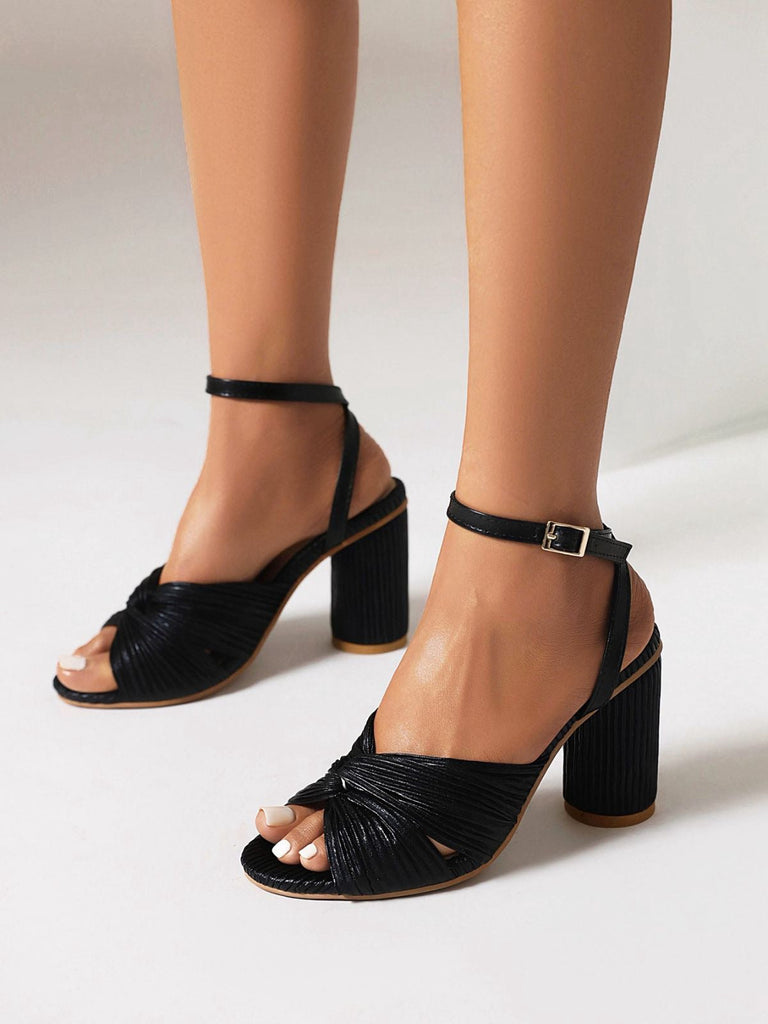 Sandales à talons épais en tricot pailleté vintage avec boucle