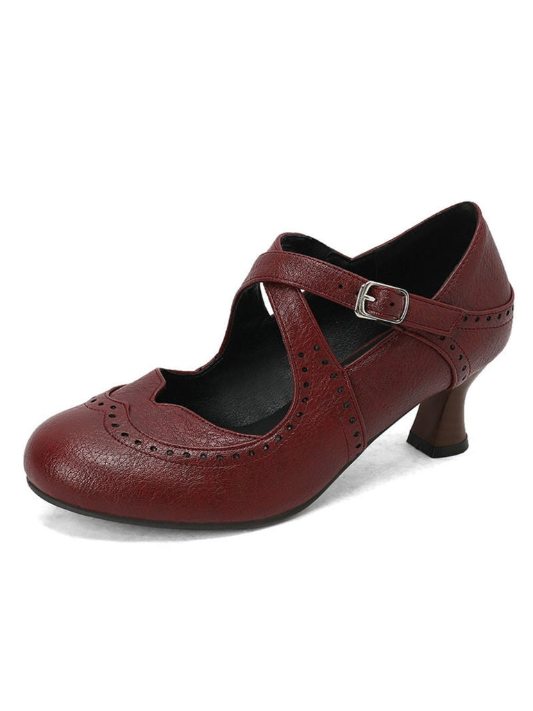 Escarpins Mary Jane à talons chaton perforés et brides croisées