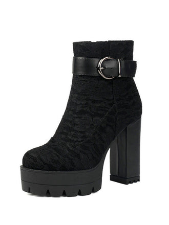 Bottines à plateforme et talons épais en dentelle vintage