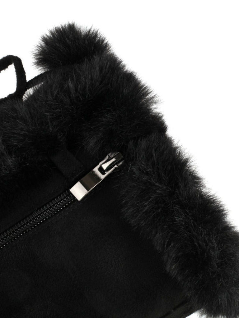 Bottes à talons hauts et bout rond en fausse fourrure vintage