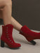 Bottes mi-mollet cloutées en daim doublées de fausse fourrure