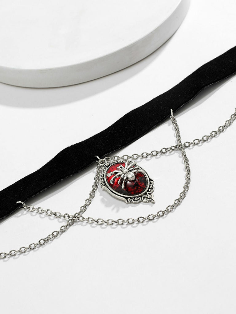 Collier gothique avec pendentif en araignée rouge