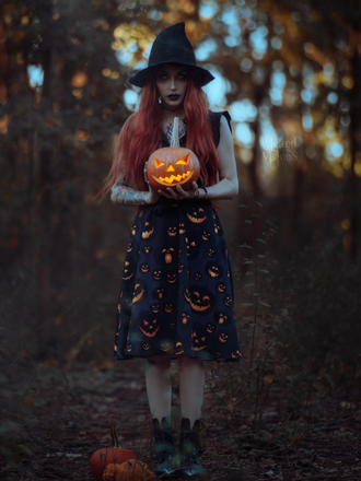 Robe noire Imprimé Citrouilles d'Halloween des années 1950