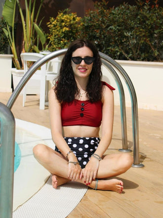 Maillot de Bain Vin Rouge et Noir à Pois