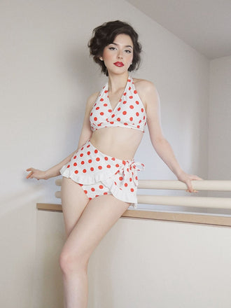 Ensemble bikini et tablier rétro à pois