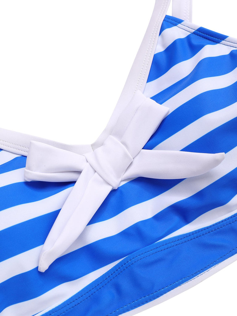 Ensemble bikini rayé bleu et blanc avec nœud des années 1950