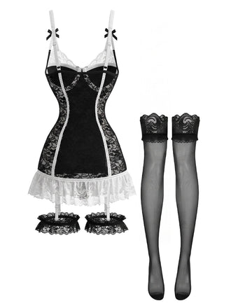 Ensemble lingerie de nuit noir en dentelle avec porte-jarretelles Années 1980 - 2