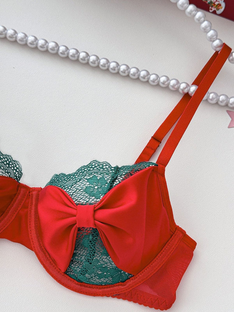 Ensemble lingerie rouge de Noël en dentelle avec porte-jarretelles Années 1950 - 6