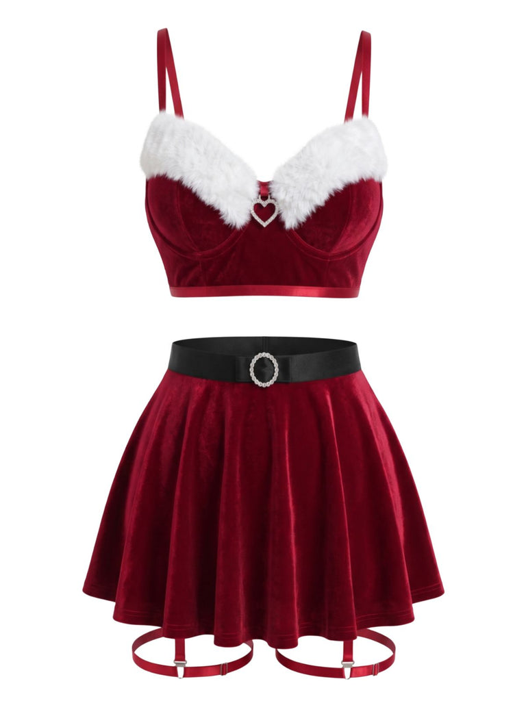 Ensemble pyjama rouge de Noël en velours et fourrure à fines bretelles Années 1950 - 1