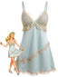 Nuisette babydoll satin col V et bordure dentelle années 1950