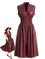 Robe bordeaux similicuir manches courtes et taille cintrée années 1940