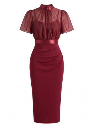 Ensemble Robe Crayon Bordeaux Froncée à Fines Bretelles et Haut Transparent Années 1960 - 2