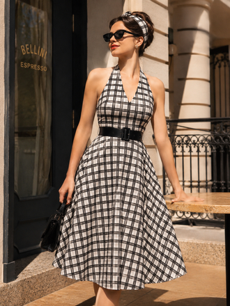 Robe évasée noire carreaux encolure dos nu ceinture et poches années 50