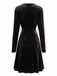 Robe scintillante en velours à col V, manches longues et ceinture Années 1950 - 7