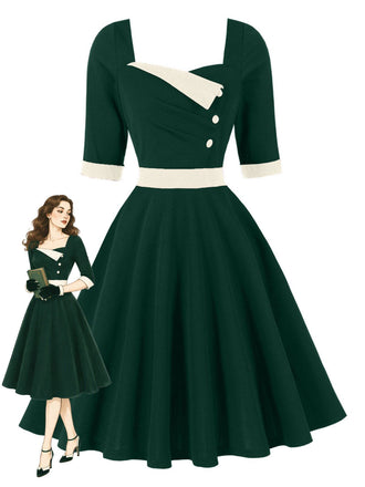 Robe verte à empiècements contrastants, col carré et manches mi-longues Années 1950 - 1